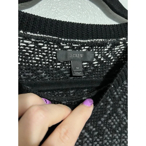 J Crew Black White Mixed Stitch Blanket Aztec Sweater Wool Blend Size Medium - Picture 2 of 5